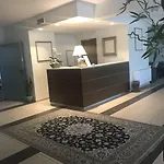 Royal Hotel 3*