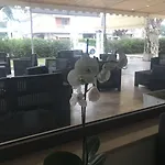 Royal Hotel 3*