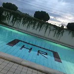 Royal 3*