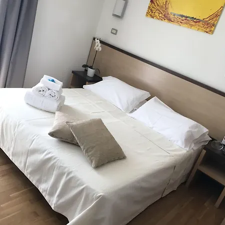 Hotel Royal 3*