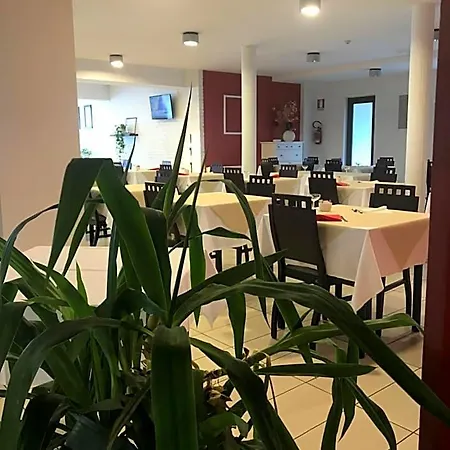 Royal Hotel 3*