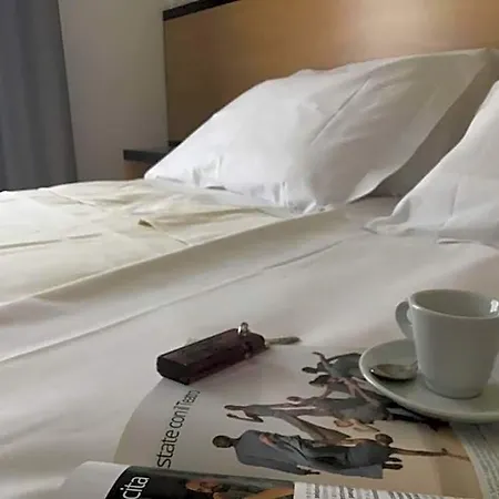 Royal Hotel 3*